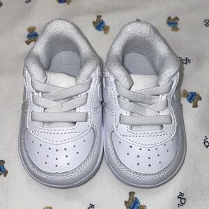 All White 2c Nike Air Force Ones